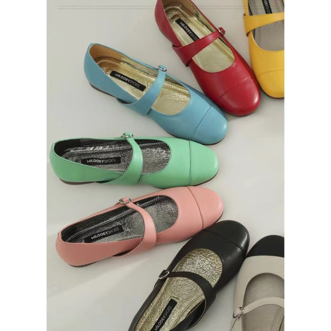 Vintage flat mary jane shoes