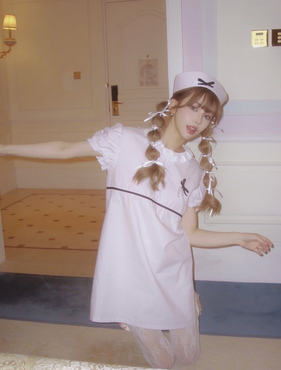 PER PEARL. original design pink stripe lace collar bow button puff sleeve dress