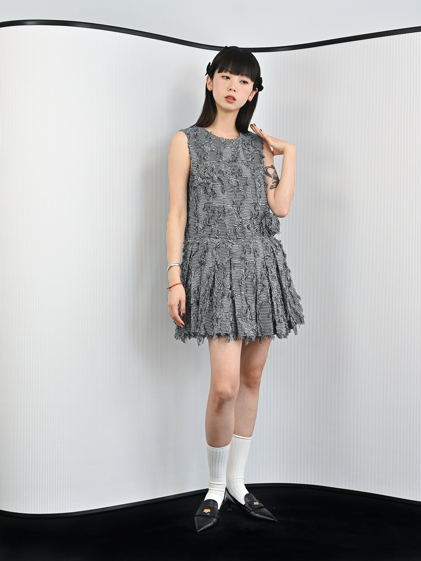 FountainMountain. Original Design Rose Vest Sleeveless Pleated Dress