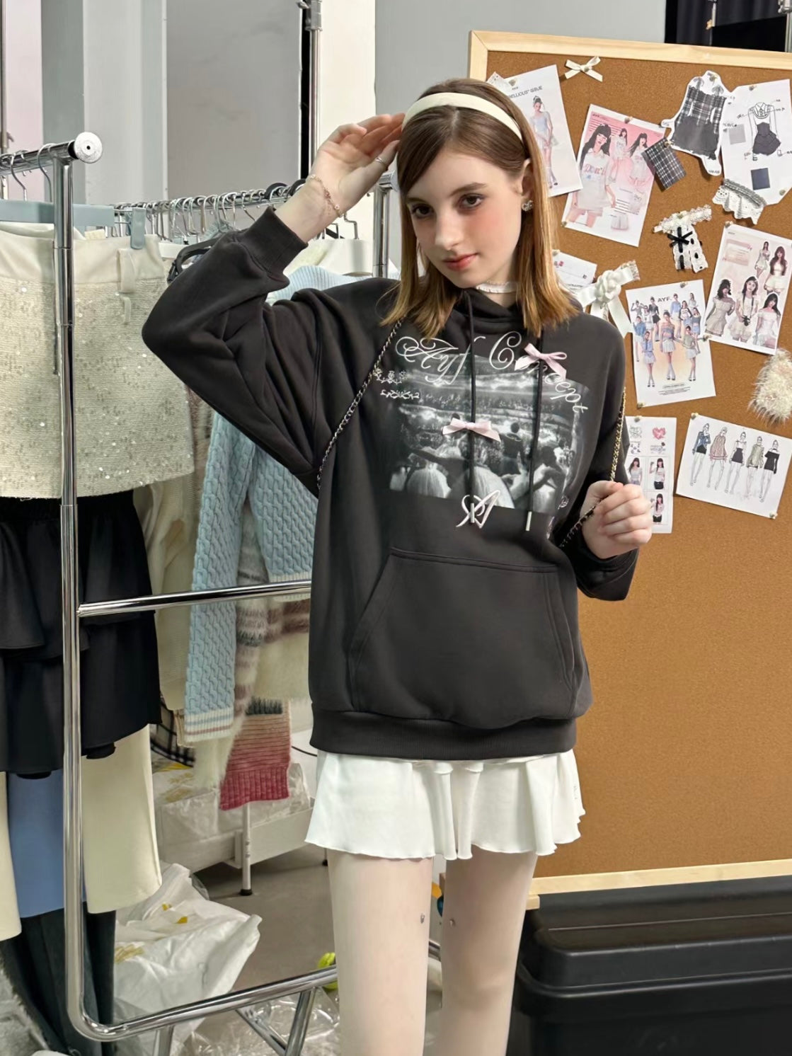 AYF. Original Design Retro Casual Loose Design Hooded Sweatshirt