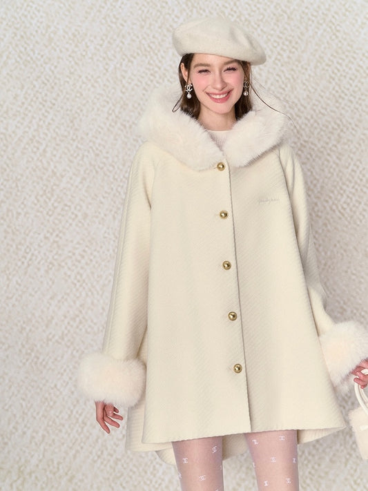 Underpass. Original Design Milky White Sweet Fur Collar Cape Loose Woolen Coat
