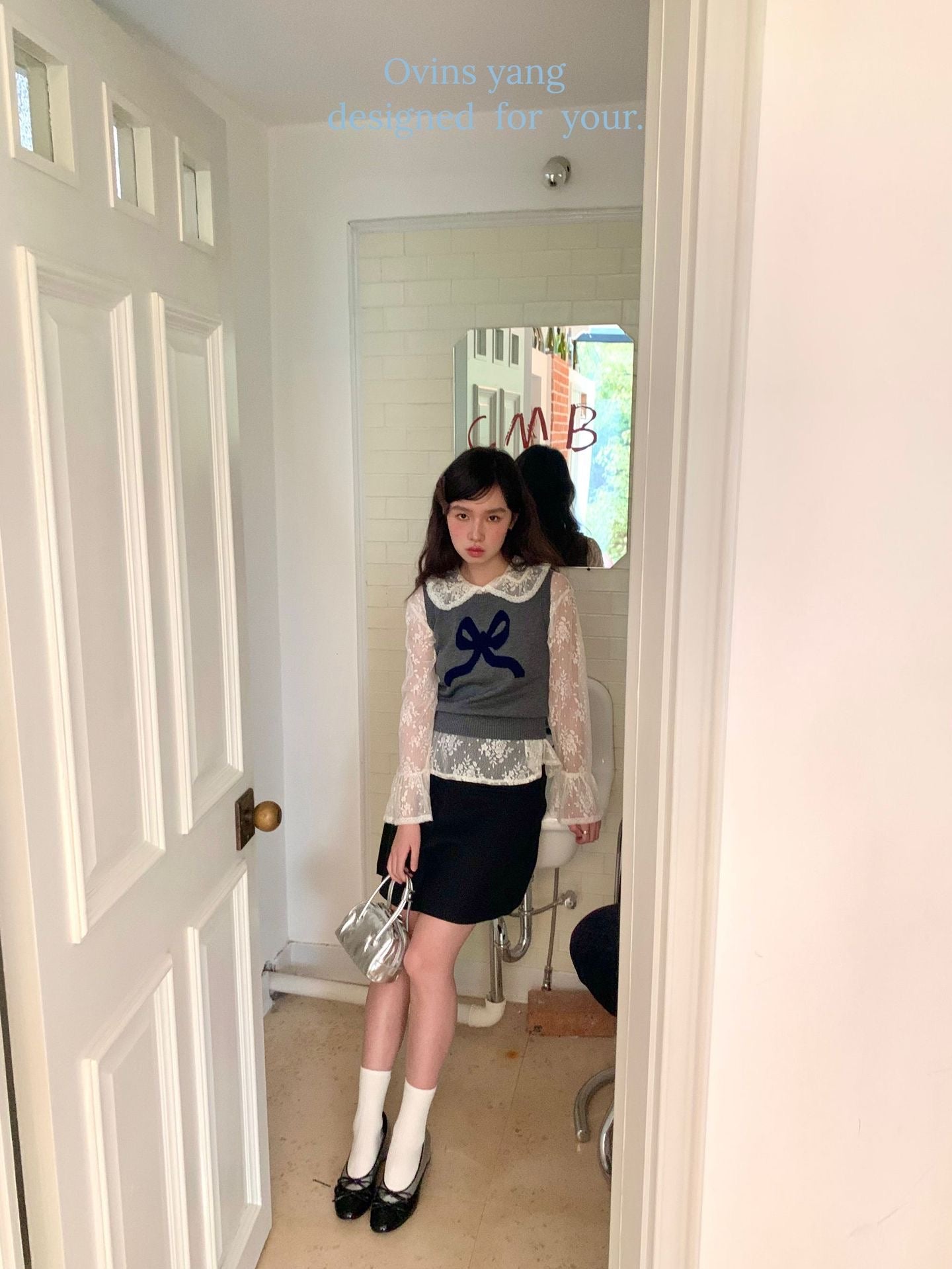 Ovins yang. Girly Sweet Bow knit Vest Sleeveless Top