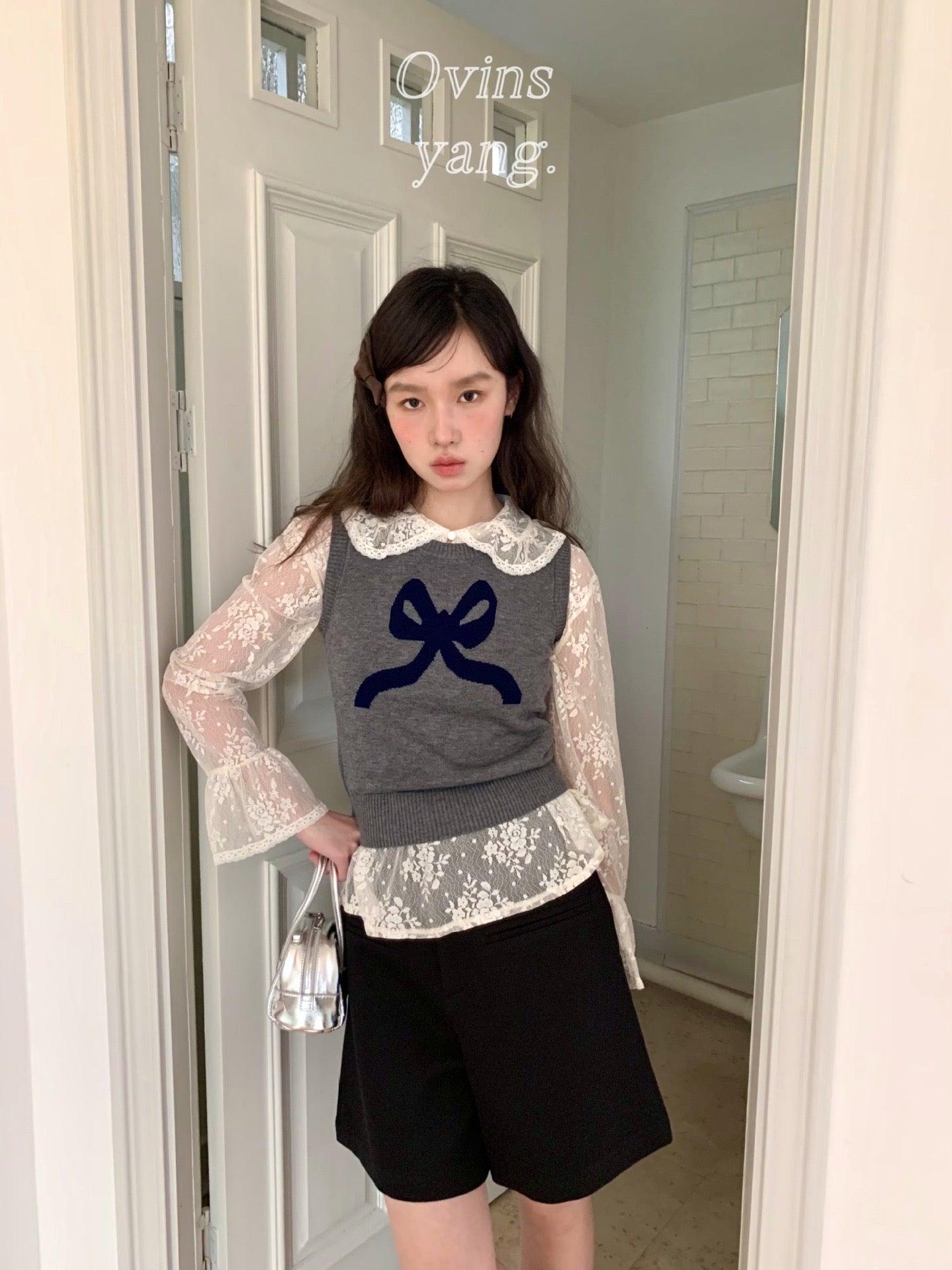 Ovins yang. Girly Sweet Bow knit Vest Sleeveless Top