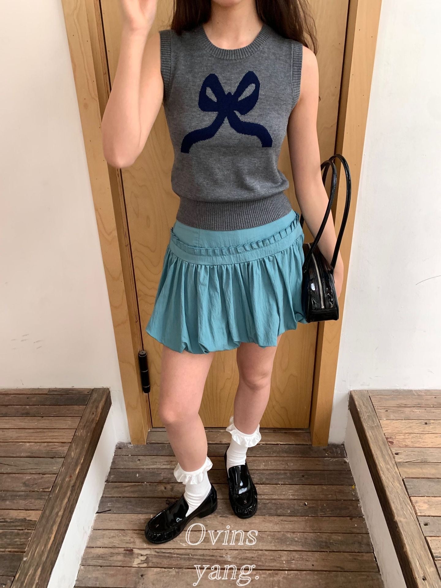 Ovins yang. Girly Sweet Bow knit Vest Sleeveless Top