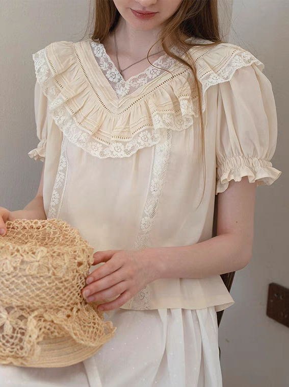 Kissgarnet. Original Design Lace Patchwork Short Sleeve Top with Vintage Collar