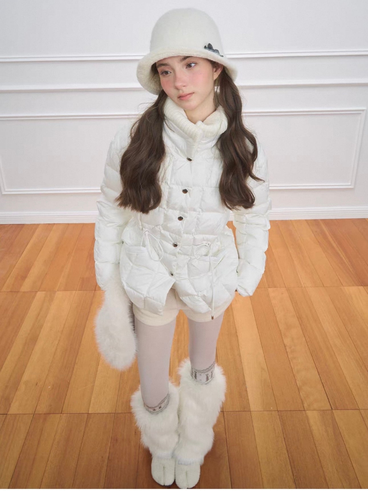 NECY. Original Design Lightweight Fitted Puffer Jacket