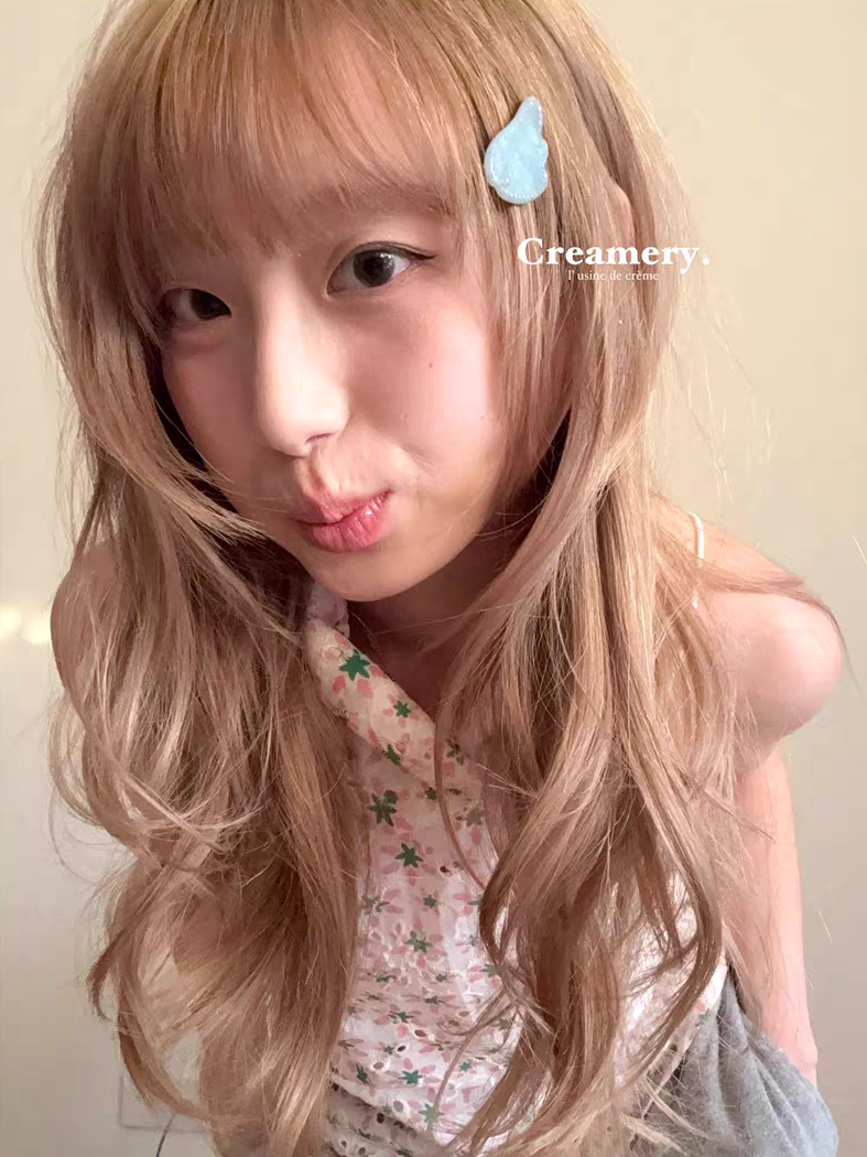 Creamery. Original Design Mini Rhinestone Angel Wing Hair Clip