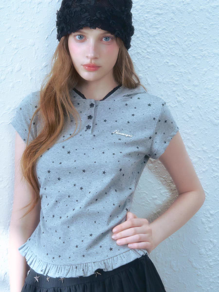Narrator. Original Design Star Lace Trim Hooded T-Shirt
