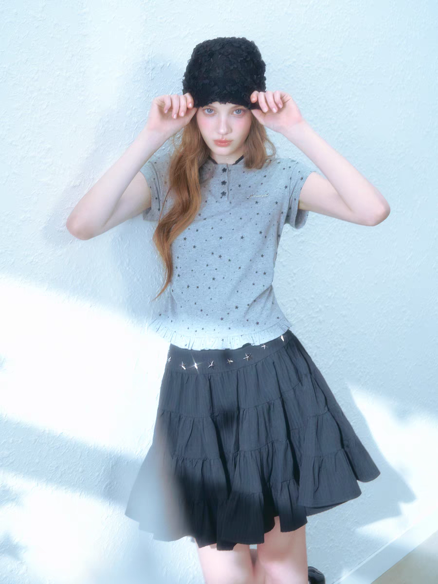 Narrator. Original Design Star Lace Trim Hooded T-Shirt
