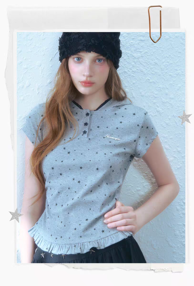 Narrator. Original Design Star Lace Trim Hooded T-Shirt