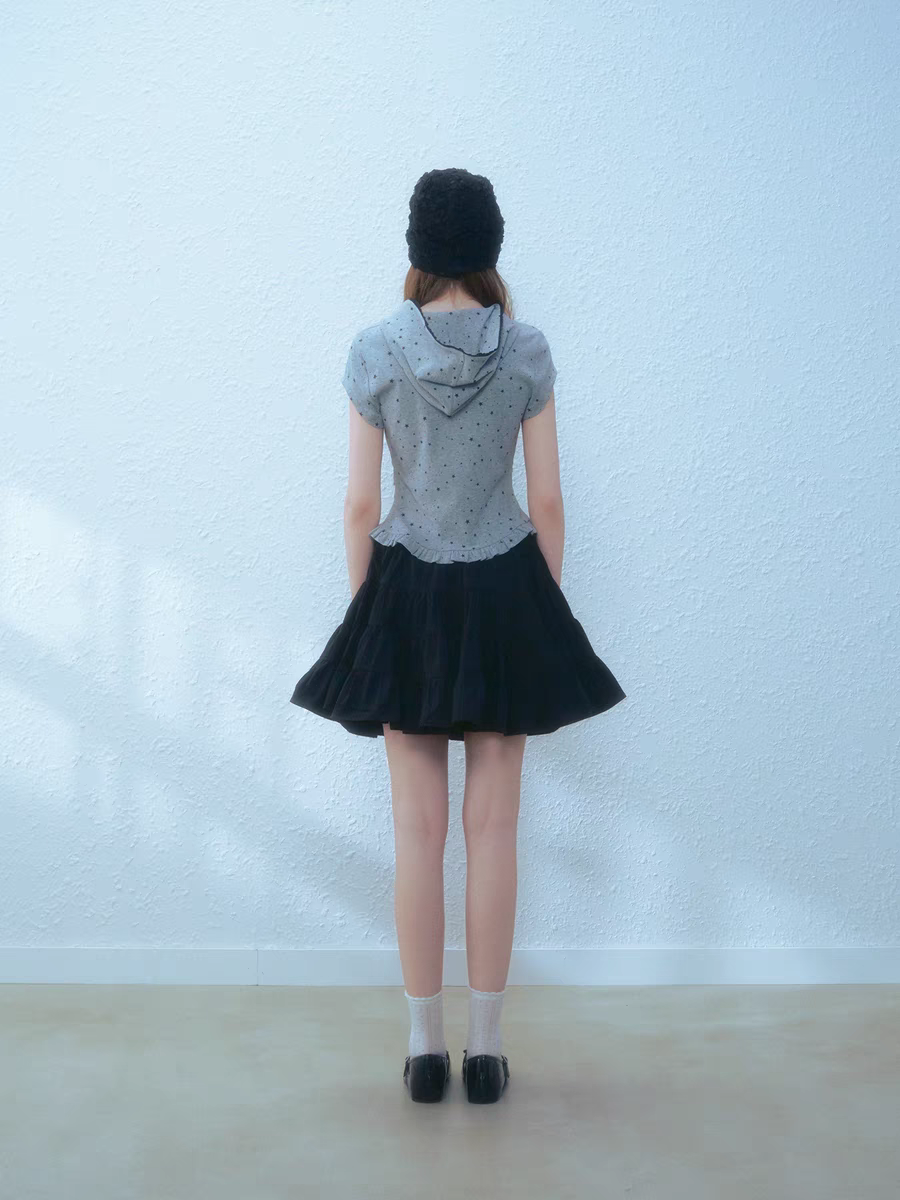 Narrator. Original Design Star Lace Trim Hooded T-Shirt