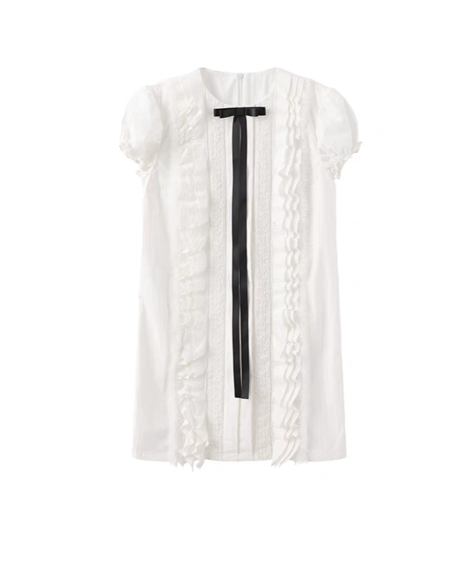 PER PEARL. Original Design White Lace Trim Bow Short Sleeve Dress