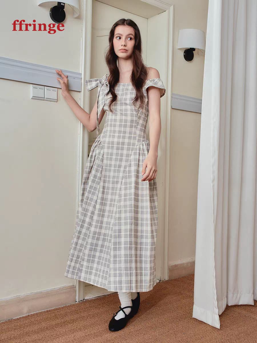 Ffringe. Original Design Asymmetrical Shoulder Detachable Bow Tie Maxi Dress