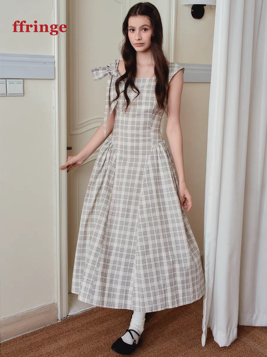 Ffringe. Original Design Asymmetrical Shoulder Detachable Bow Tie Maxi Dress