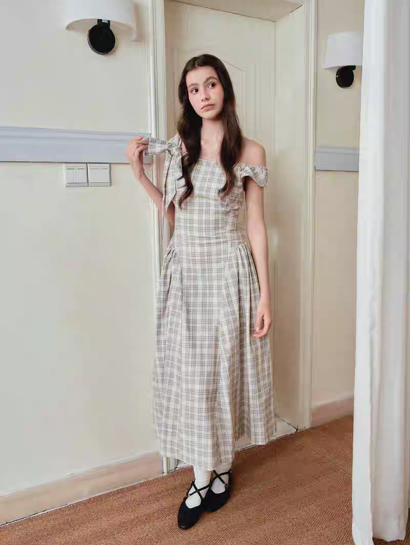 Ffringe. Original Design Asymmetrical Shoulder Detachable Bow Tie Maxi Dress