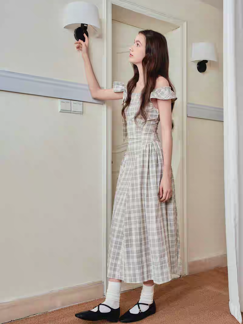 Ffringe. Original Design Asymmetrical Shoulder Detachable Bow Tie Maxi Dress