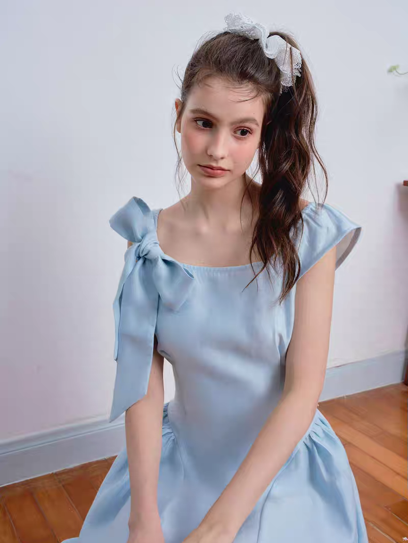 Ffringe. Original Design Asymmetrical Shoulder Detachable Bow Tie Maxi Dress