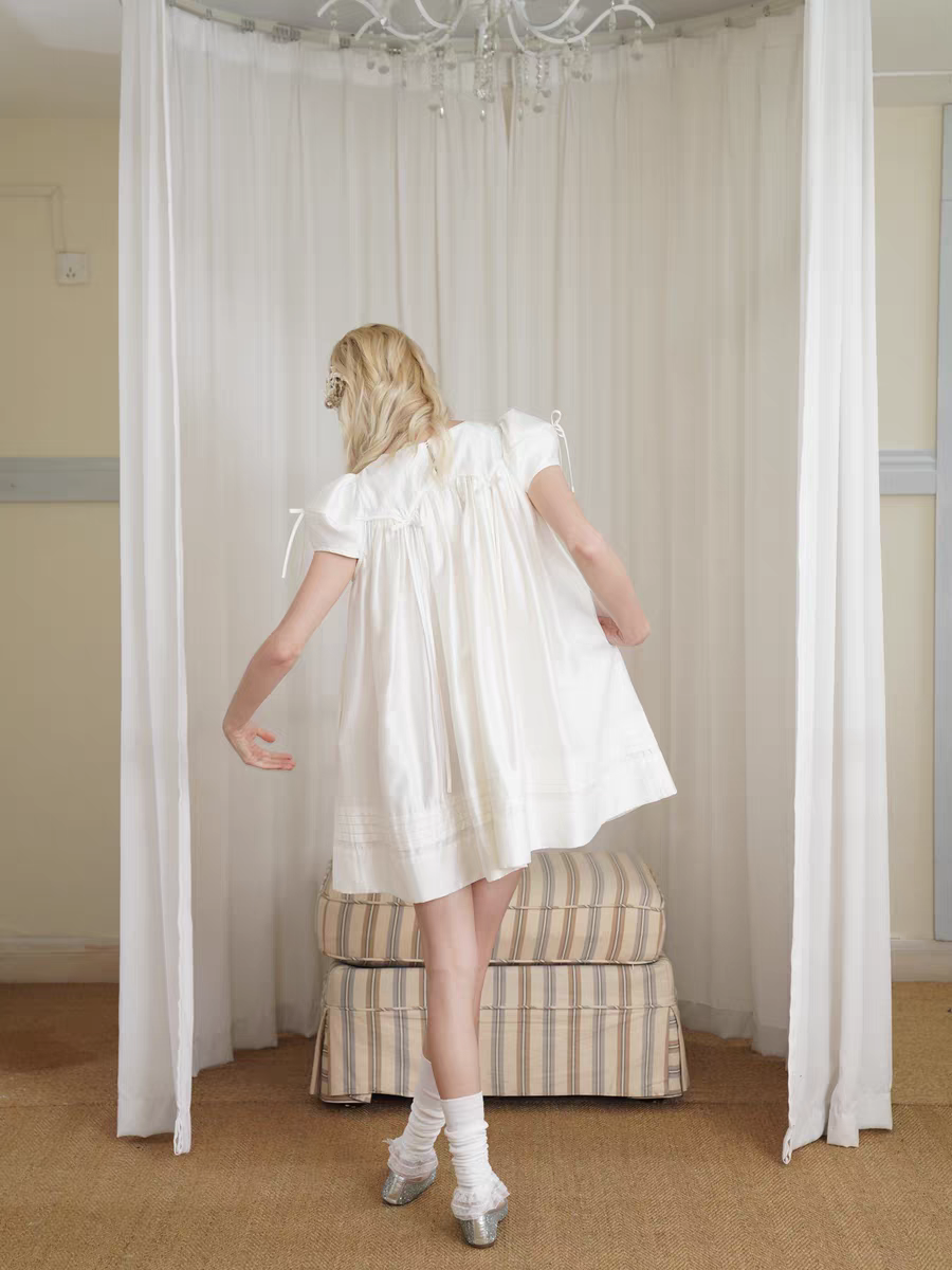 HSIYOUNWOO. Original Design Silk Bow Puff Sleeve Babydoll Dress