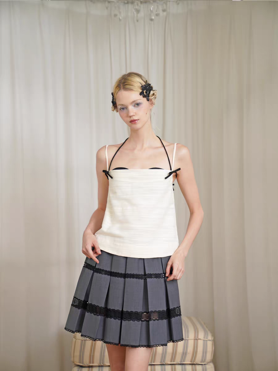 HSIYOUNWOO. Original Design Wool Lace Trim Pleated Skirt