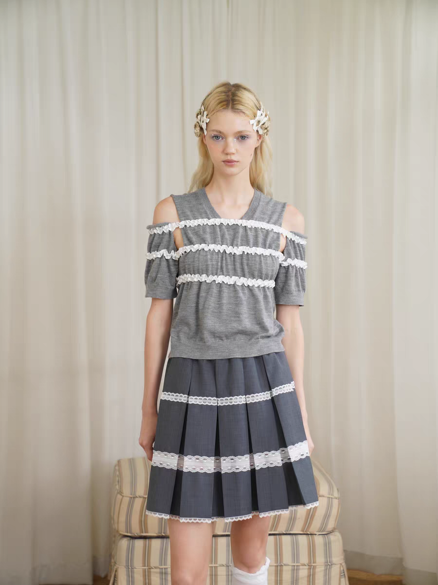 HSIYOUNWOO. Original Design Wool Lace Trim Pleated Skirt