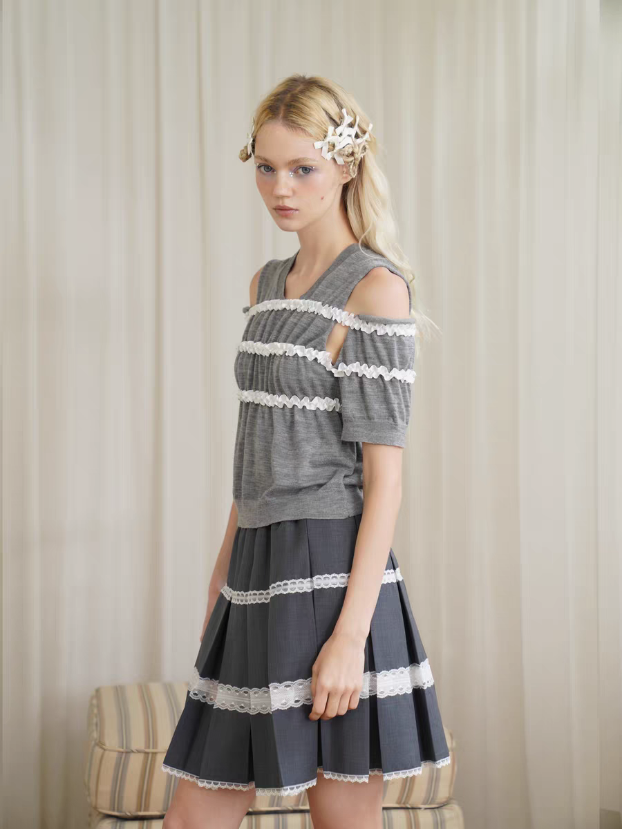 HSIYOUNWOO. Original Design Wool Lace Trim Pleated Skirt