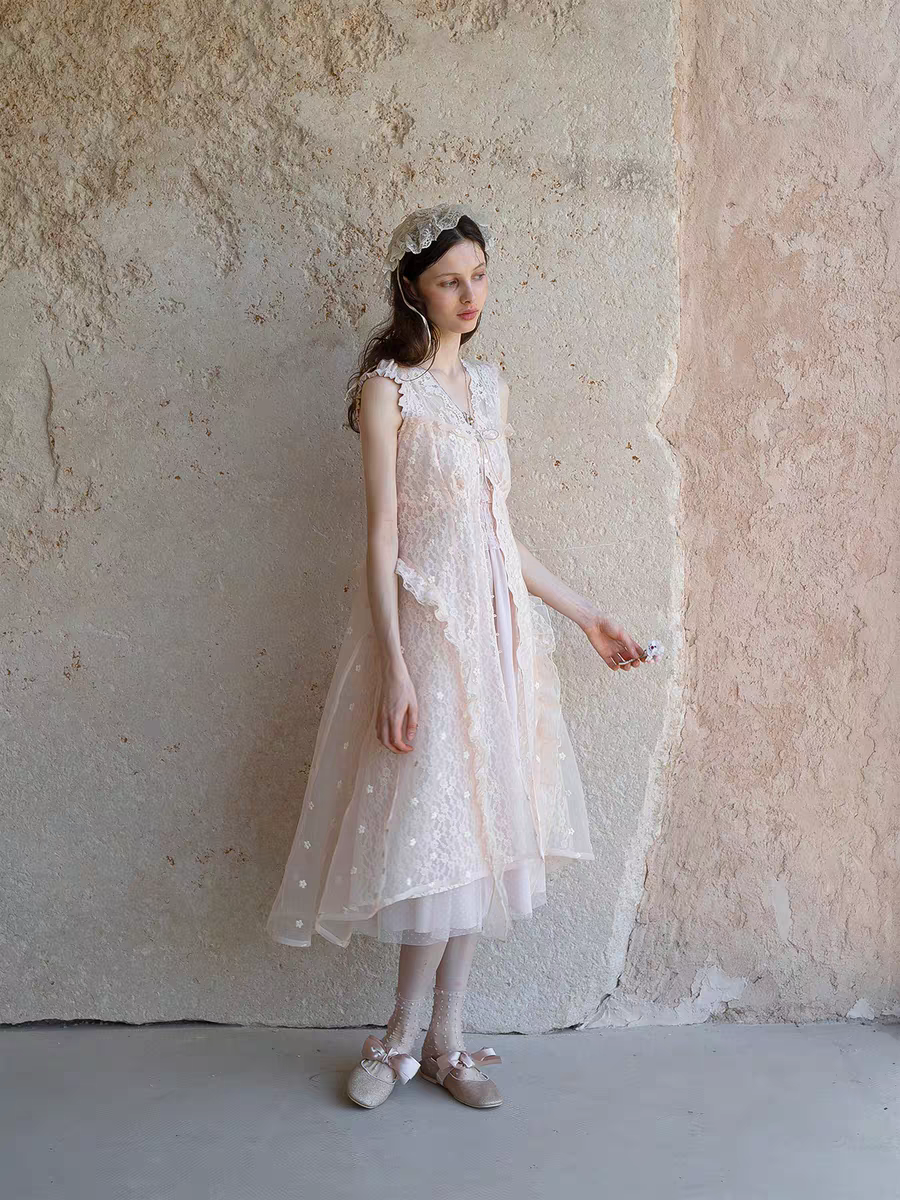 Kissgarnet. Original Design Knit Top & Lace Cardigan Dress Set