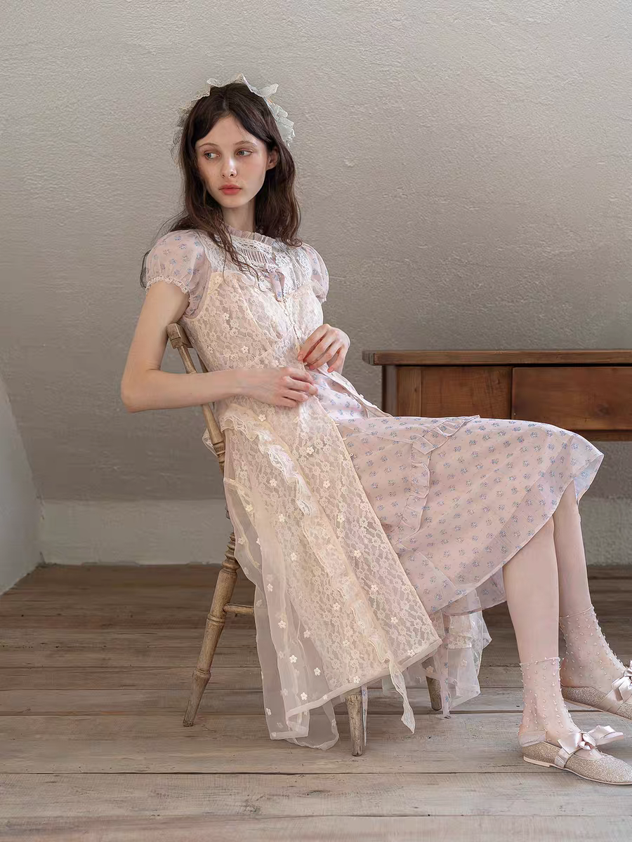 Kissgarnet. Original Design Knit Top & Lace Cardigan Dress Set