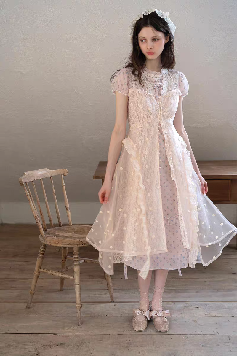 Kissgarnet. Original Design Knit Top & Lace Cardigan Dress Set
