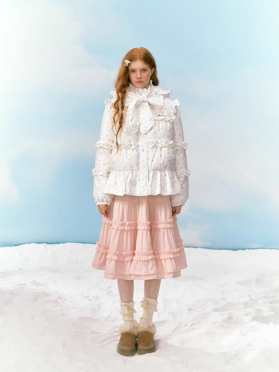 Narrator. Original Design Floral Ruffled Lace Bow Hooded Down Jacket