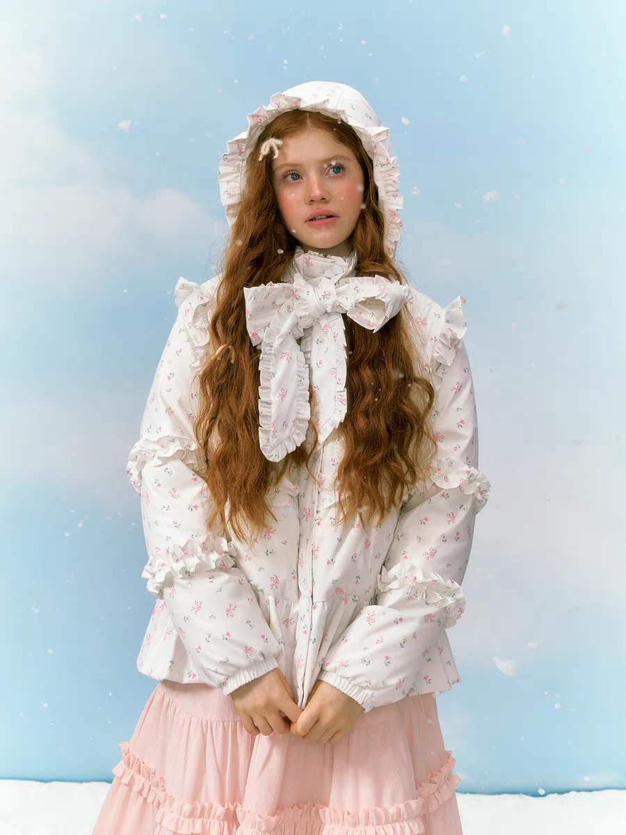 Narrator. Original Design Floral Ruffled Lace Bow Hooded Down Jacket