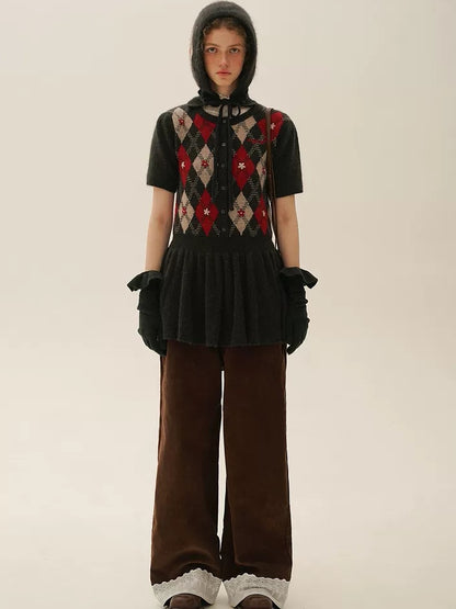 Moromoro. Original Design Diamond Stitch Hand-Embroidered Tie-Up Hat