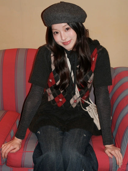 Moromoro. Original Design Diamond Pattern Hand-Embroidered Knit Dress