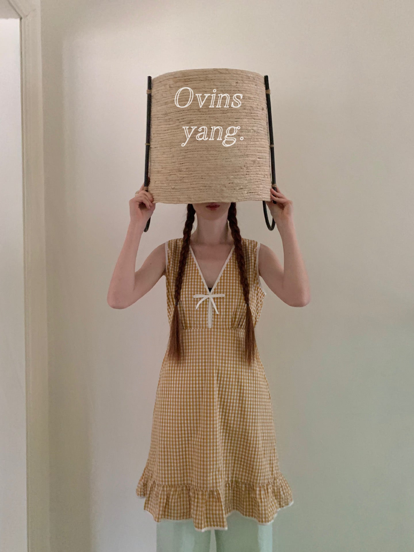 Ovins yang.French V-neck Dress