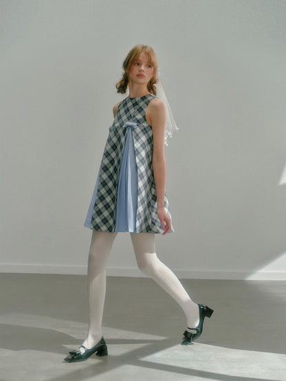 UNOSA.Original Design Light Blue Plaid Pleated A-line Dress