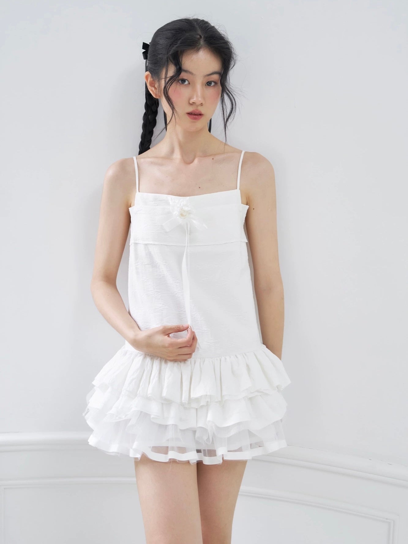 PER PEARL. Original Design "Cream Cake" White Flower Dress