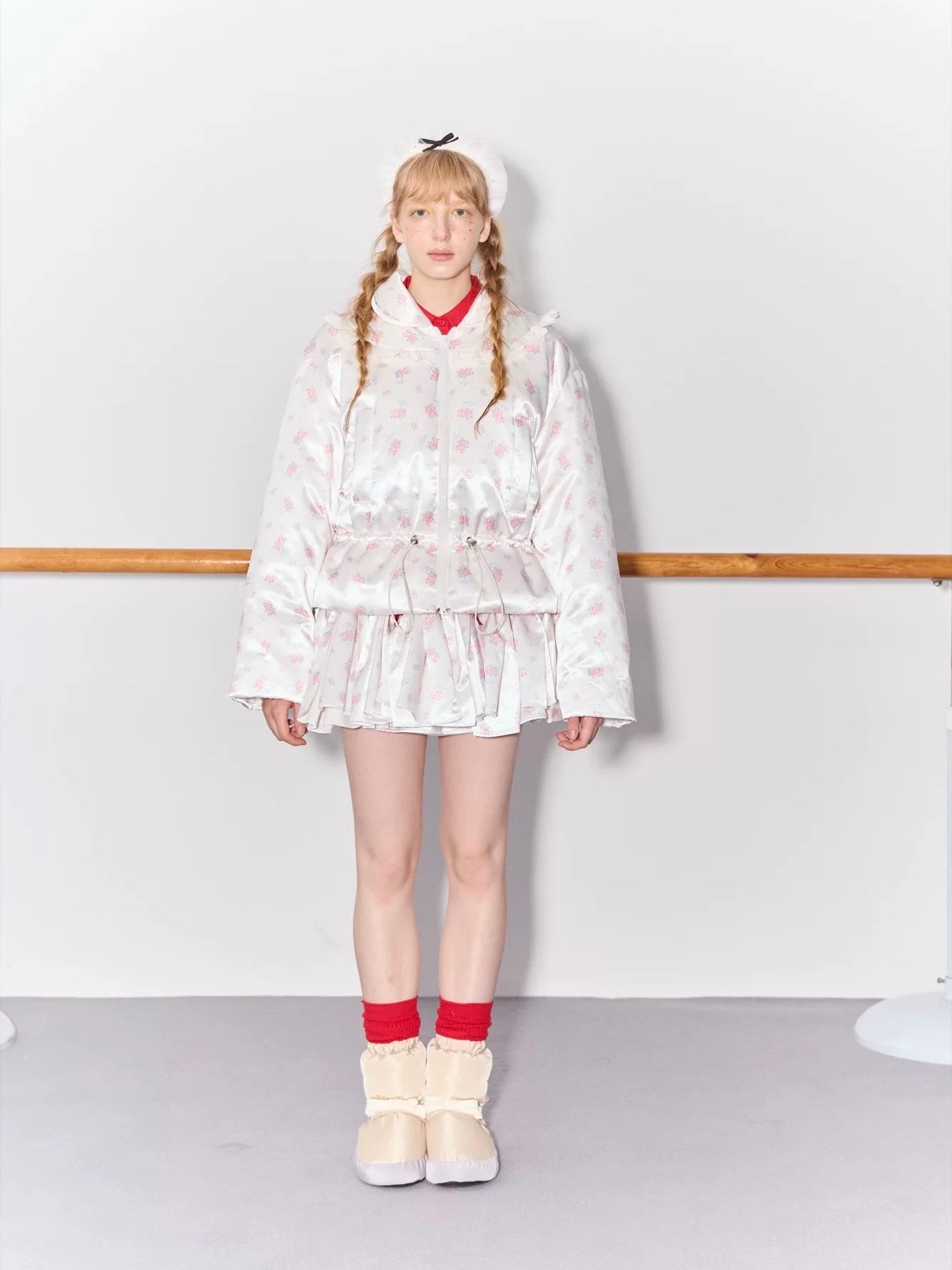 PER PEARL. Original Design Ruched Cropped Goose Down Jacket