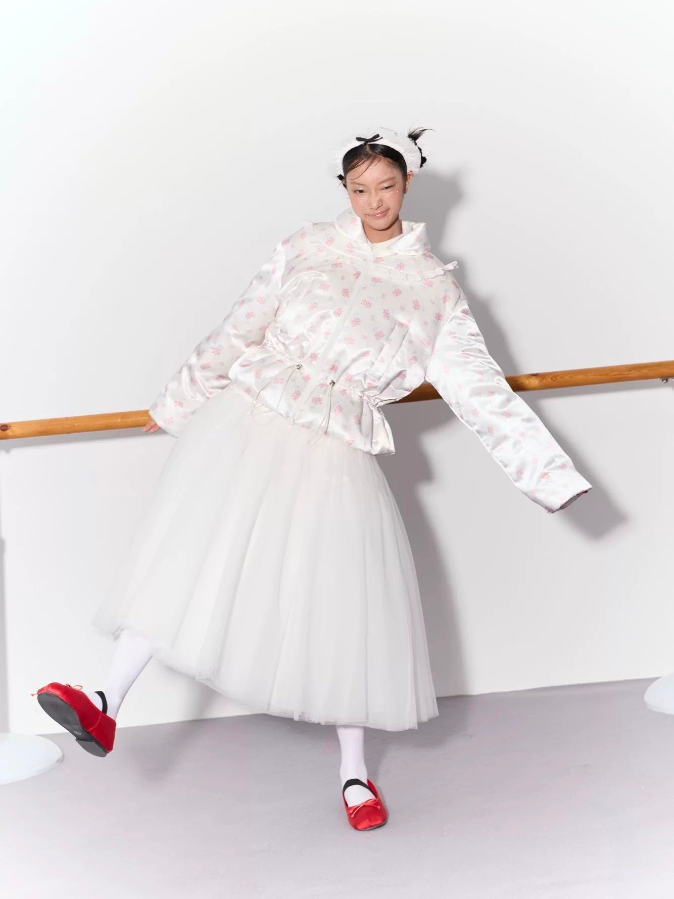 PER PEARL. Original Design Ruched Cropped Goose Down Jacket