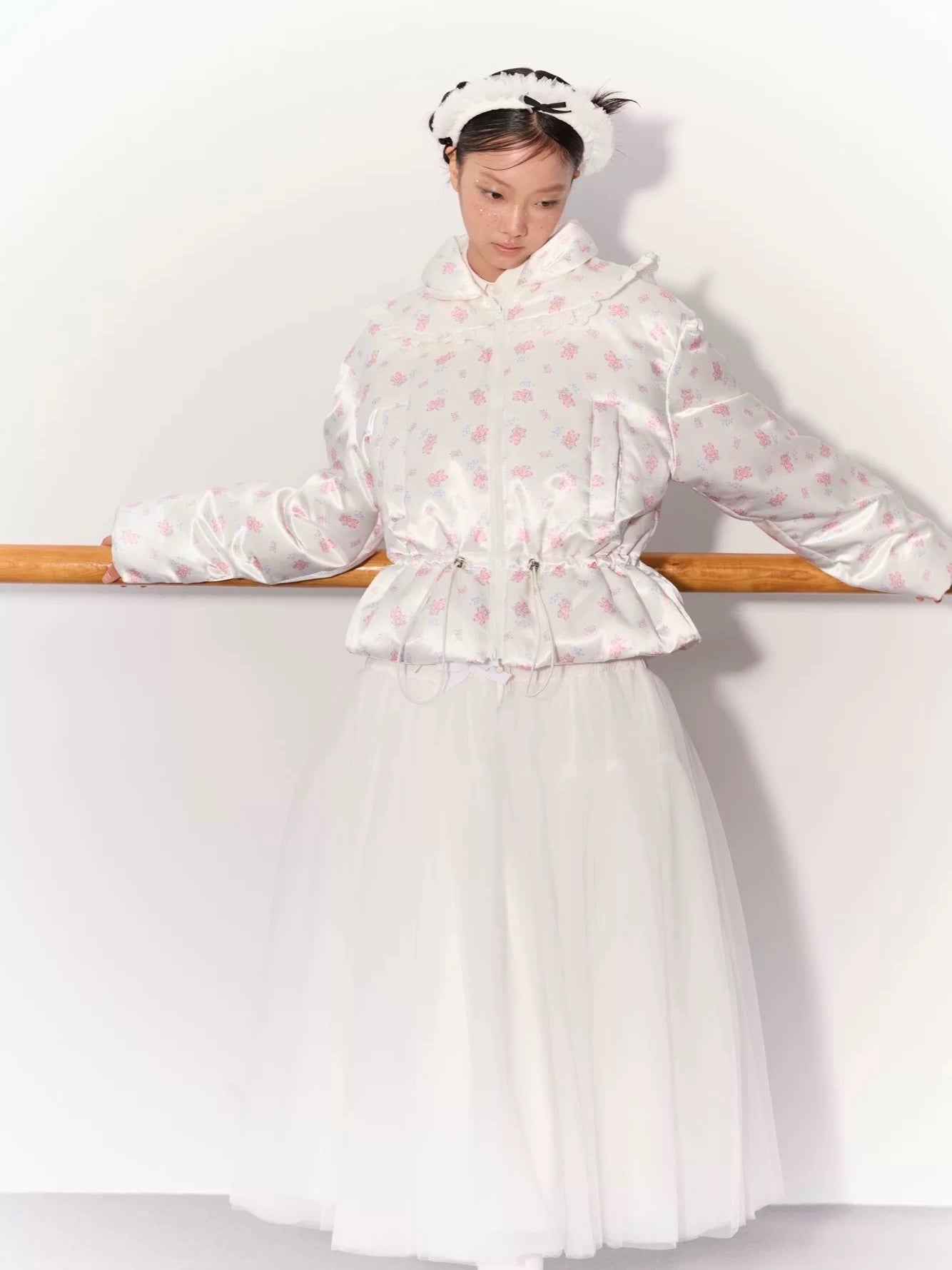 PER PEARL. Original Design Ruched Cropped Goose Down Jacket