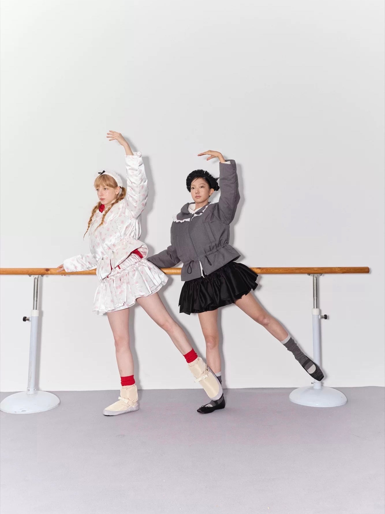 PER PEARL. Original Design Ruched Cropped Goose Down Jacket