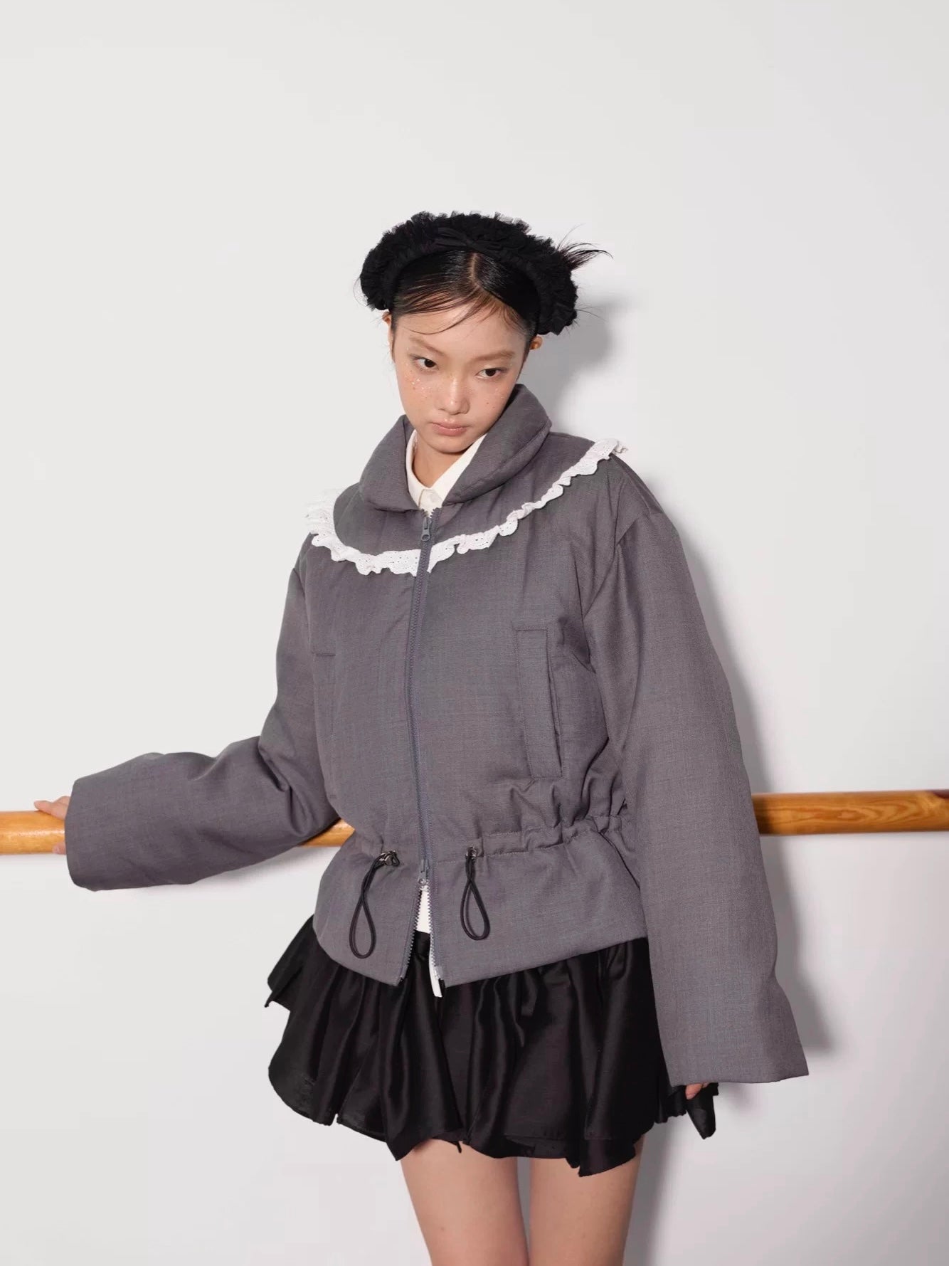 PER PEARL. Original Design Ruched Cropped Goose Down Jacket