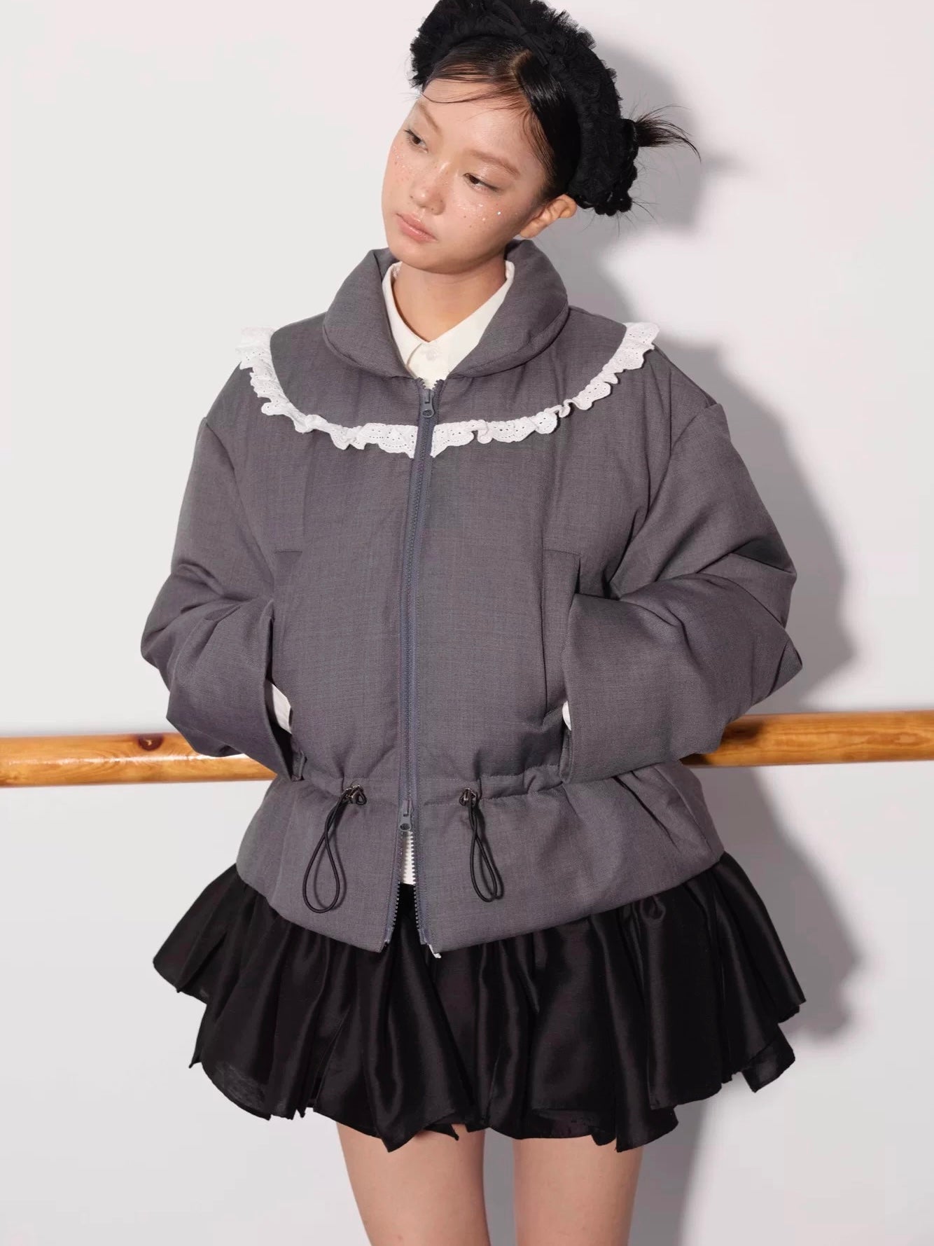 PER PEARL. Original Design Ruched Cropped Goose Down Jacket