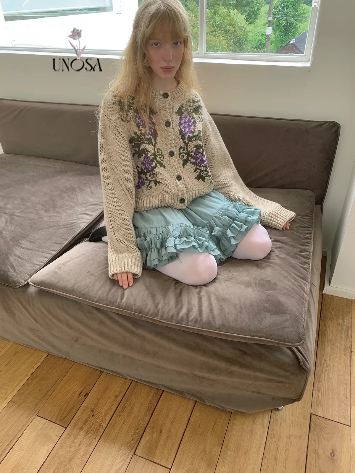 UNOSA. Original Design Grape-Pattern Jacquard Knit Cardigan Jacket