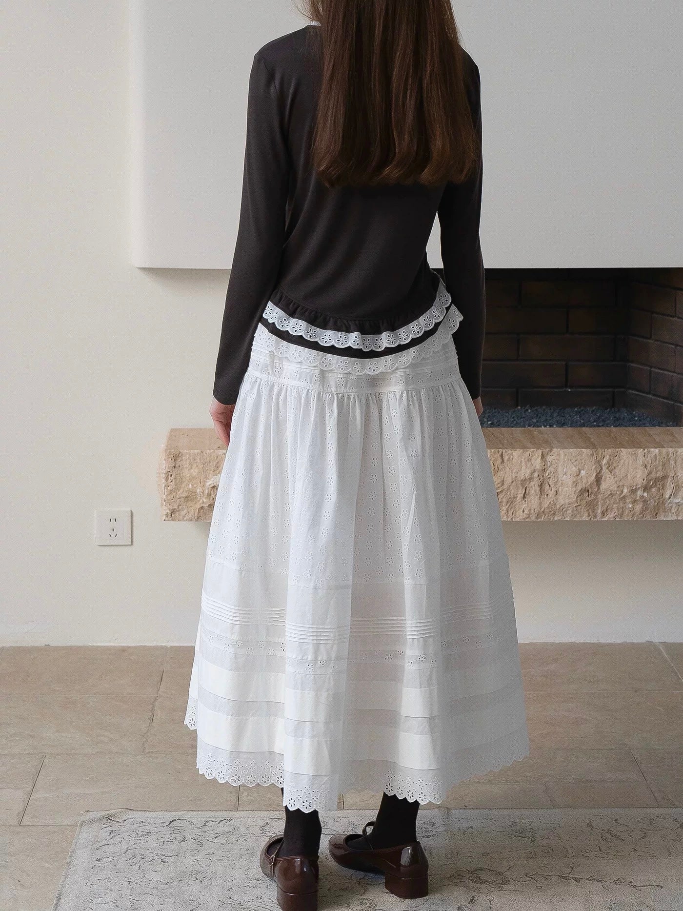 Kissgarnet. Original Design Floral Embroider Blouse & Skirt Set