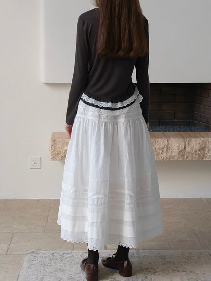 Kissgarnet. Original Design Floral Embroider Blouse & Skirt Set