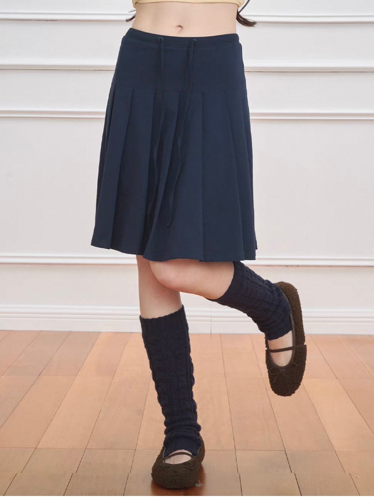 NECY. Original Design Knit Pleated Drawstring Skirt