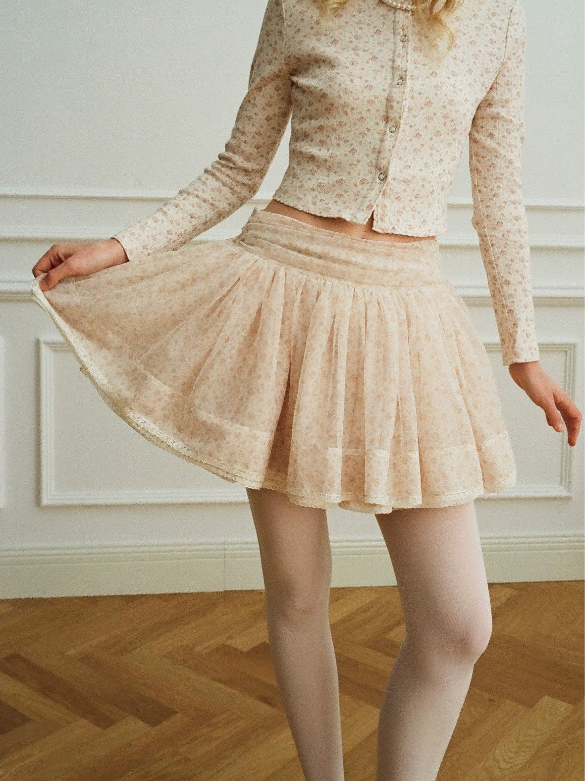 Papi Lav. Original Design Floral Lace Tulle Puff Mini Skirt