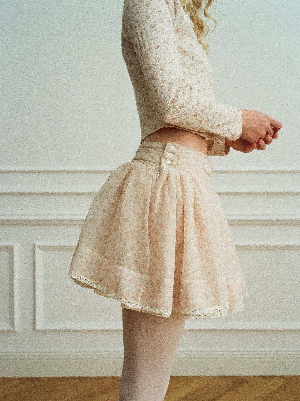 Papi Lav. Original Design Floral Lace Tulle Puff Mini Skirt