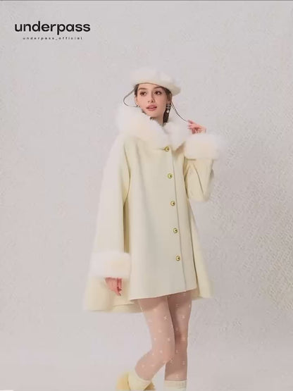 Underpass. Original Design Milky White Sweet Fur Collar Cape Loose Woolen Coat