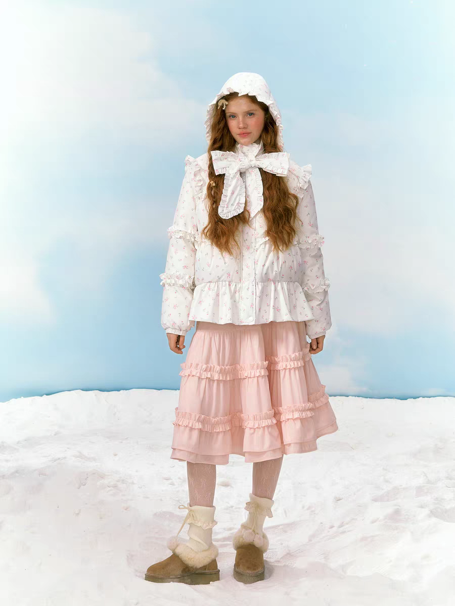 Narrator. Original Design Floral Ruffled Lace Bow Hooded Down Jacket