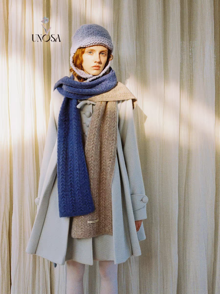 UNOSA. Original Design Bow A-Line Pleated Coat